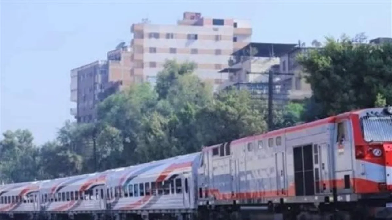 مواعيد جديدة.. قطارات الصعيد تصل الإسكندرية برحلات نوم مريحة